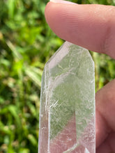 Load image into Gallery viewer, Clear quartz point 🤍
